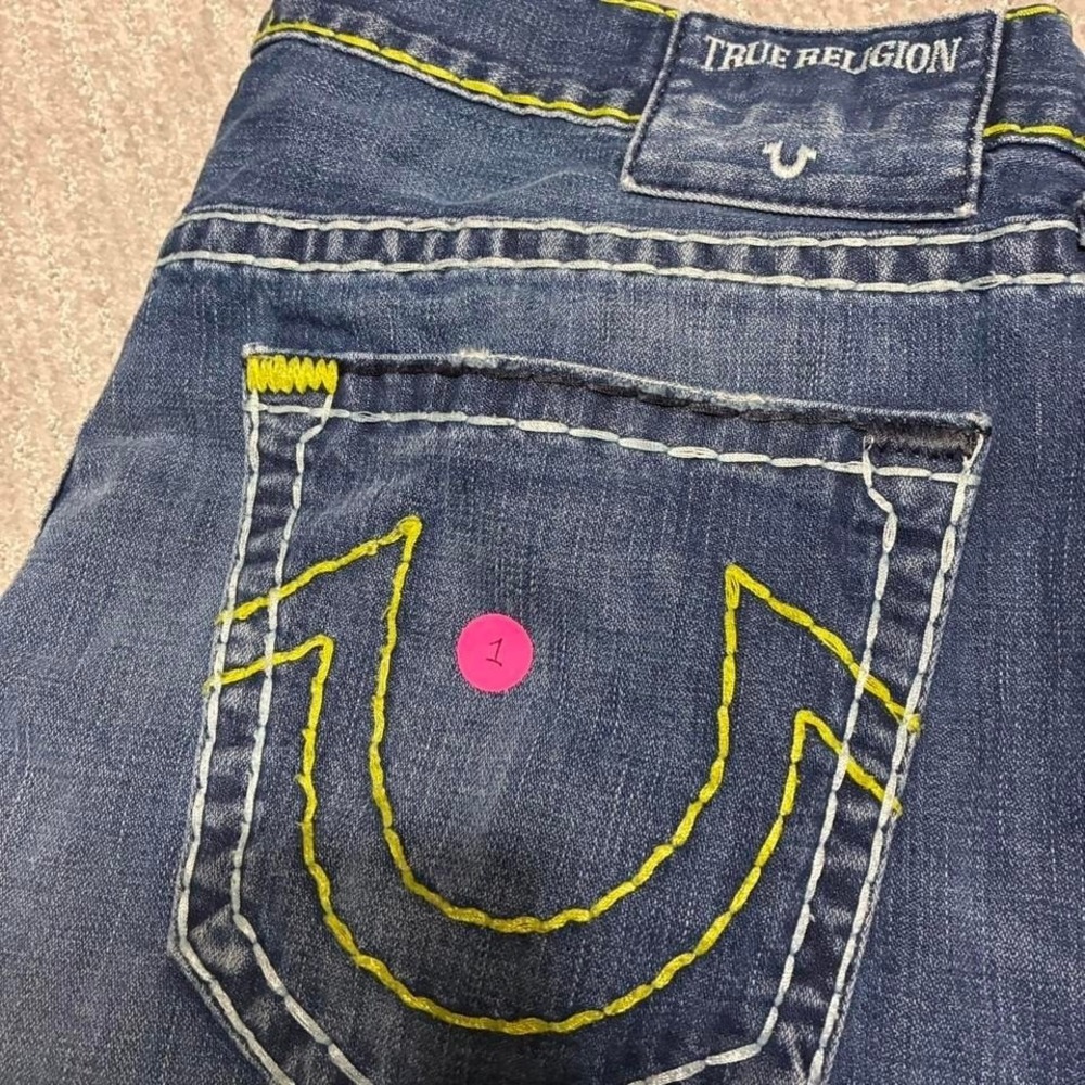 Y2K True Religion blue jeans with yellow stitching - Picture 7 of 7